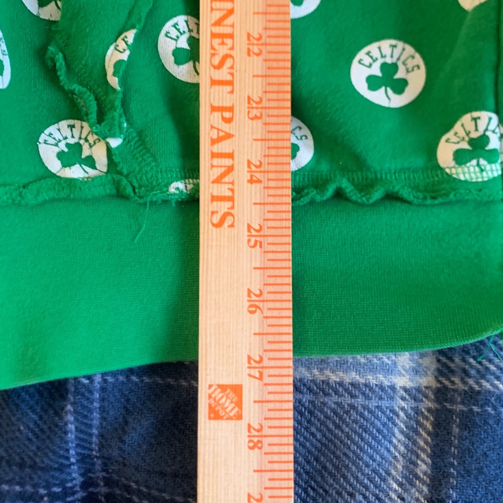 Green Celtics Hoodie - Picture 9 of 12